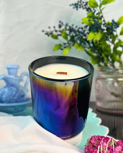 sun-and-moon-garden-botanicals-summer-garden-candle-2