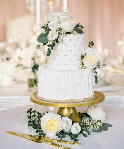 Whippt Desserts - Wedding cake Aug 2018 - Flower Artistry and Corrina Walker Photo