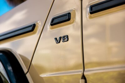 mercedes-g550-desert-sand-professional-edition-for-rent-in-miami-v8-badge-014