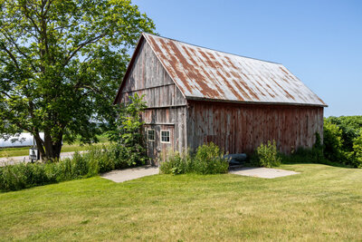 13762 Loyalist Parkway barn (4)