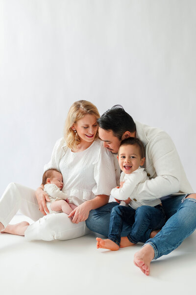 Photographe de famille et de nouveau né proche de toulouse