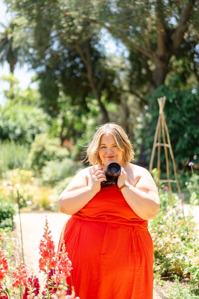 Photographer at Gamble Gardens, Palo Alto 