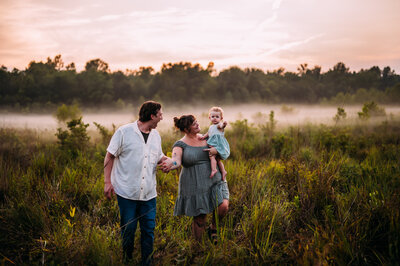 little boy 6 months milestone