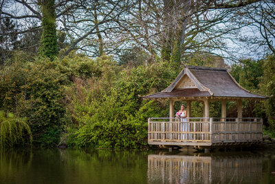 Bride in Japanese pavilion