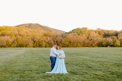 Roanoke-Maternity-Photography-Session-Strugill-25