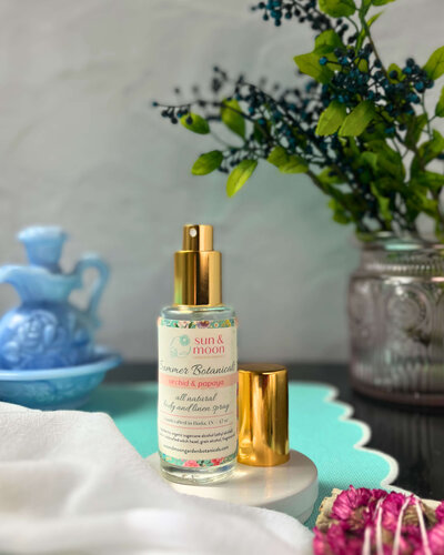 sun-and-moon-garden-botanicals-summer-orchid-papaya-room-body-spritz
