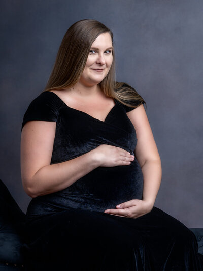 Classic studio Prescott AZ maternity photos