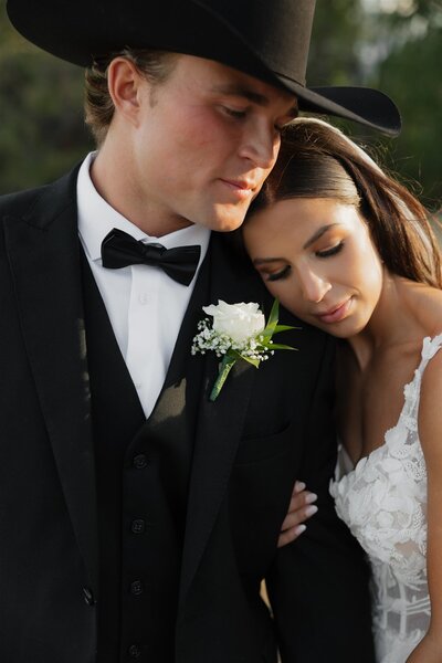 documentary couples photos, wedding photographer