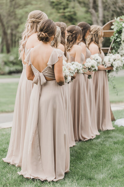 Wedding Photographer & Elopement Photographer, brides maids lined up