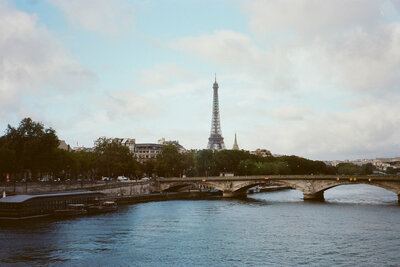 Film-wedding-35mm-Larisa-Shorina-NYC-Paris-63