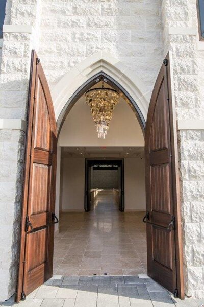 Wedding-Chapel-Interior-Design-