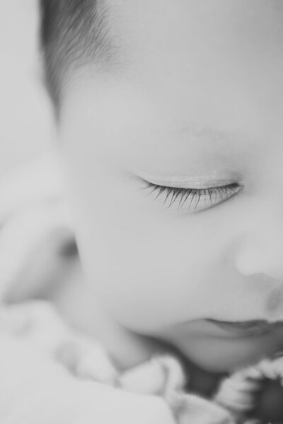 a babies eyelashes taken during a wanaka newborn photoshoot
