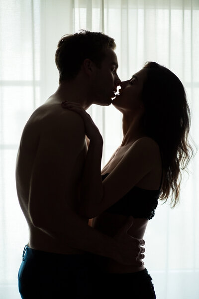 young-couple-dark