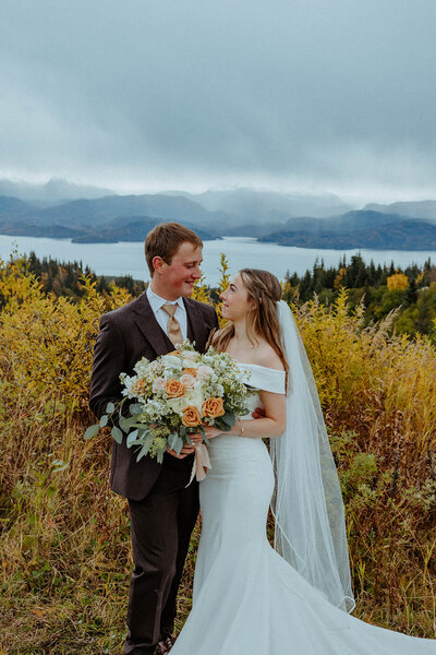 fall elopement in Alaska