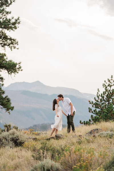 Celebrate your love with an intimate and personalized wedding captured by Samantha Immer Photography. Our authentic and natural approach ensures your special day is filled with elegance and beauty.