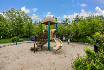 9-571 Longworth play ground (2)