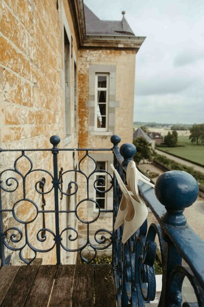 Get framed photography Chateau Neercanne wedding photography Europe international wedding venue