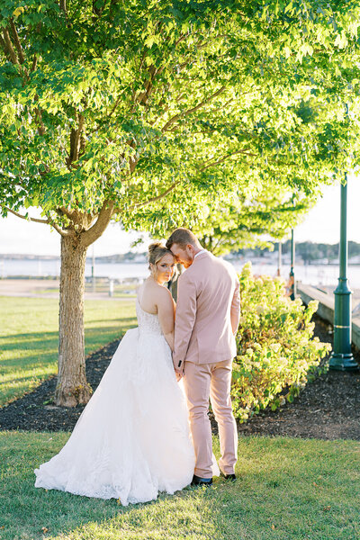 bride and groom at sunset in nova scotia