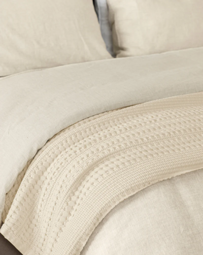 carnel-waffle-blanket-white