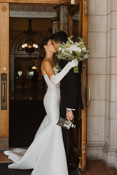 Milwaukee-Wedding-Photographer-40_websize