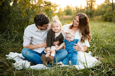 Park session outdoor family near Toledo Ohio