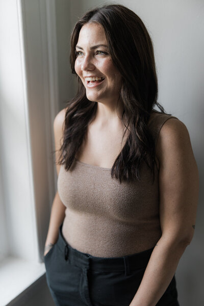 Clarissa is a hair stylist at Moxie Hair Studio
