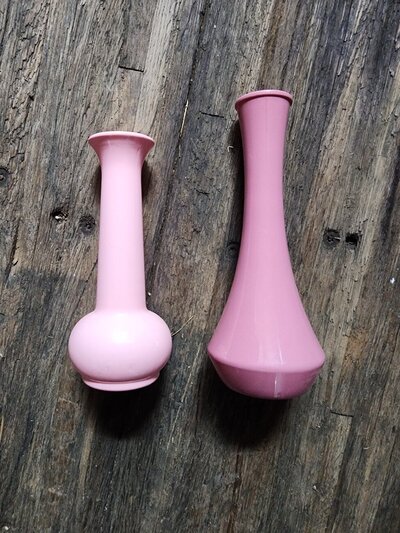 pink plastic vases for rent wedding