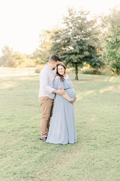 Maternity photo session in Rogers Arkansas.