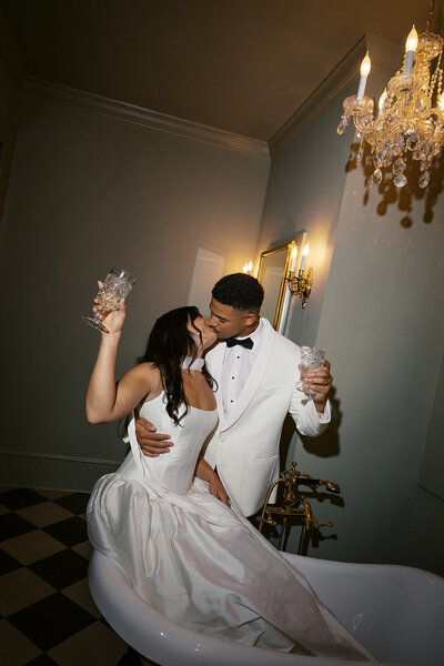Jordan Grover Photo is a wedding photographer serving St. Louis, Central, and Eastern Missouri as well as travel + destination weddings. Jordan Grover Photo is an editorial and documentary style of photography.