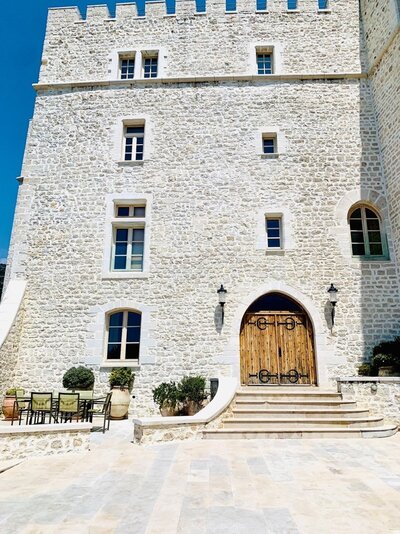 Luxury destination wedding venue Chateau Saint jeannet cote dazur