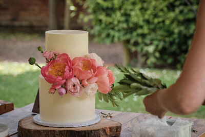 Wedding Cake Flowers 