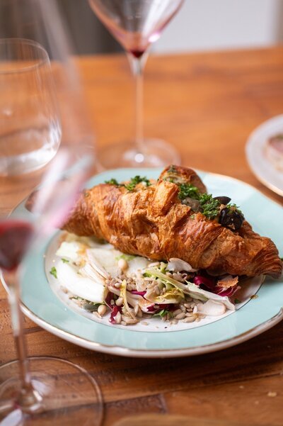 bistro-des-lettres-croissant