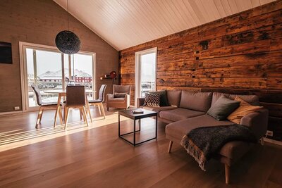 Hattvika-Lodge-Review-Lofoten-Islands-Norway-Lounge-Room.jpg