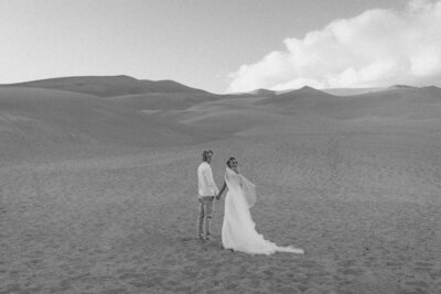 great-sand-dunes-national-park-colorado-elopement-photographer-10