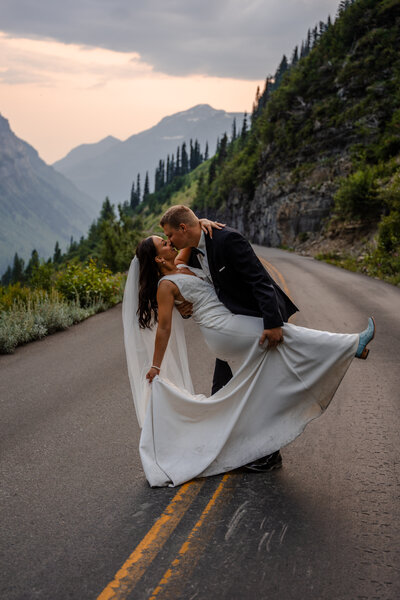 photos bride and groom forest montana