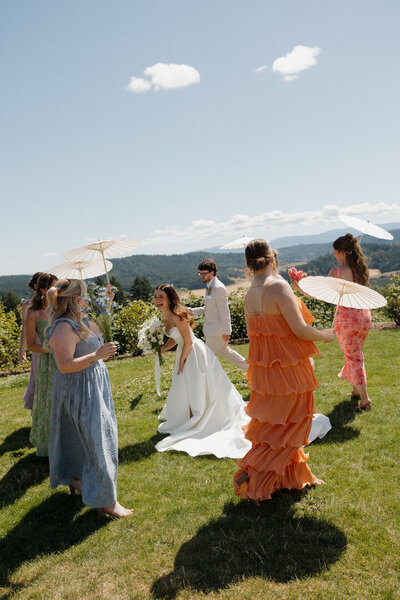 youngberghill-winery-wedding-photos-howie-photography-99