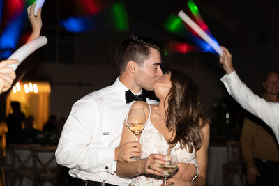 bride-and-groom-dance-floor-wedding-photos