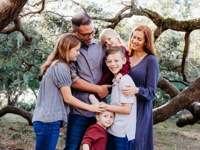 Family of 6 in Phillipe Park for Tampa Fall mini session