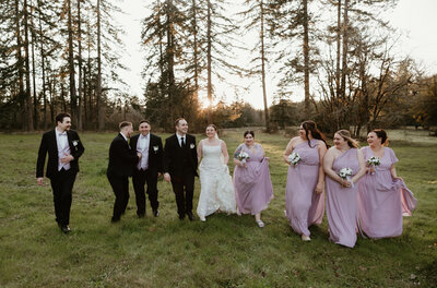 romantic elopement in Oregon with stunning coastal views