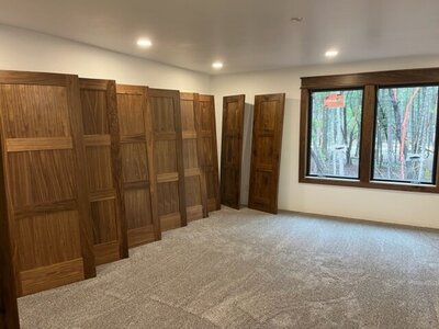 672 Specialty int door pack