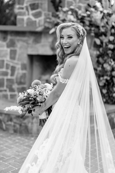 Brittany-Bridal-Best-Wedding-Hairstylist-Pennsylvanie-New-Jersey-Hollywood-Glam-Waves-Boho-Braids35
