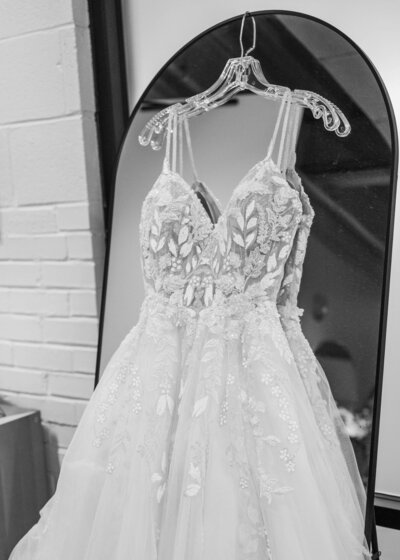 Wedding dress photo in black and white