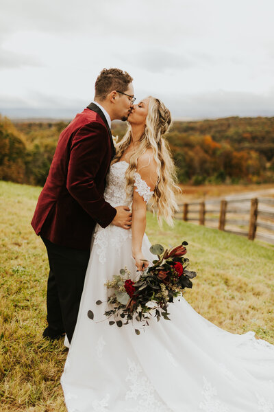Lili Bs Photography - Bride + Groom-115