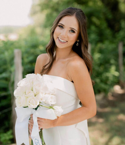 Mistique Makeup provides top-rated bridal makeup services in Austin, San Antonio, and Dallas, Texas. Enhance your natural beauty with our expert team for your wedding day.