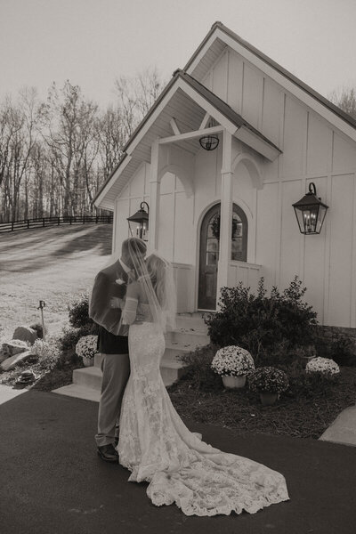 bride and groom at their chapel wedding in nashville
