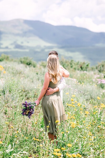 colorado engagement photos in the rockies