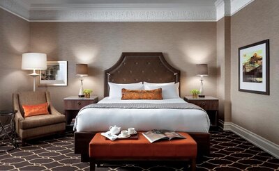 65569088e334f5003a7c9ed2_3. Fairmont Palliser - Deluxe Guestroom (King Bed).jpg