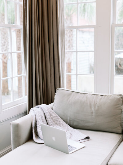 social-squares-work-from-home-styled-stock-image030
