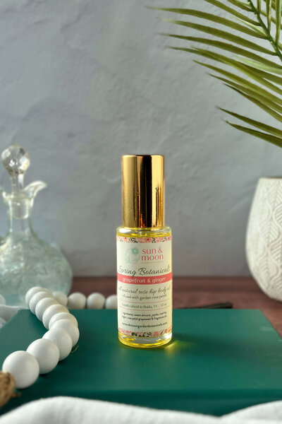 sun-and-moon-garden-botanicals-spring-722