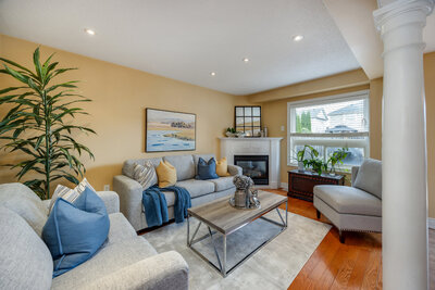 115 William Cowels living room (1)